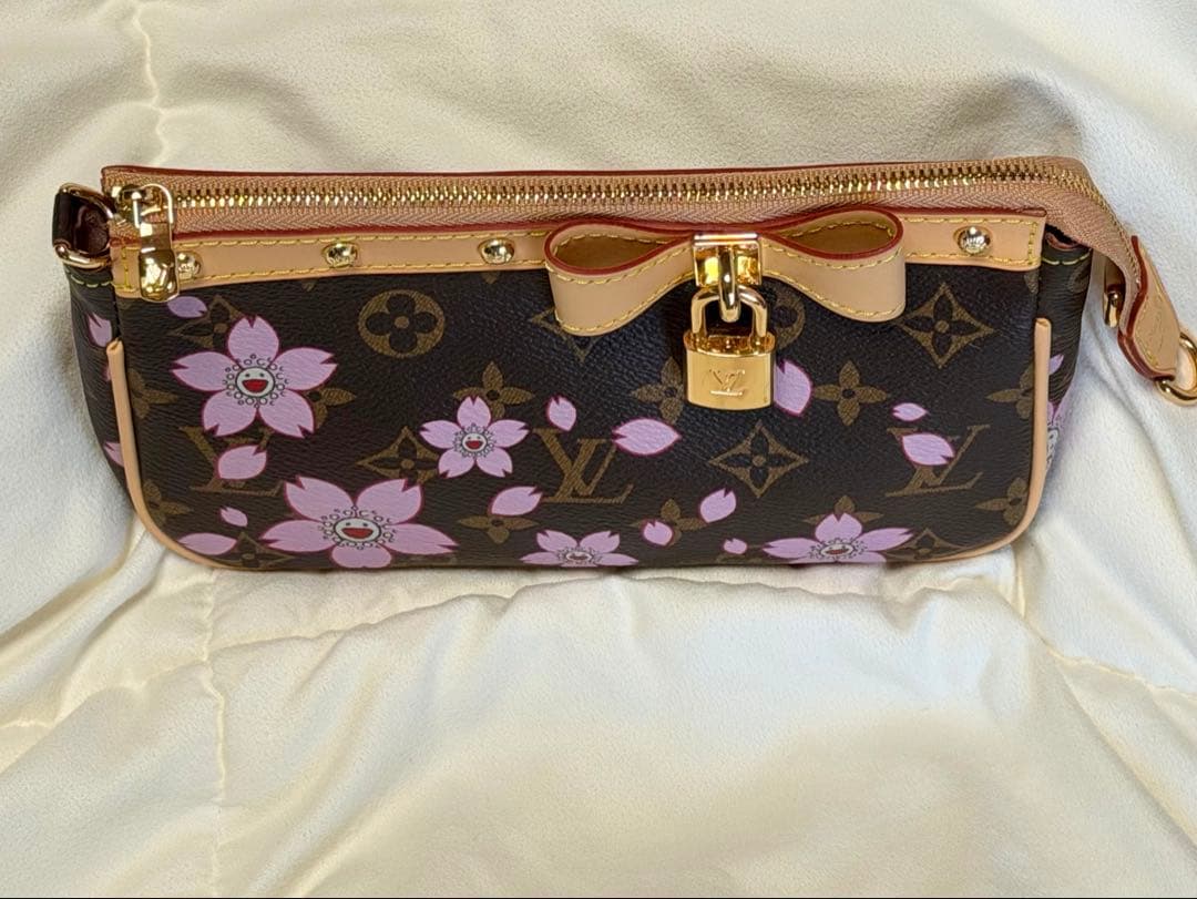 ルイヴィトン ショルダーバッグ ノベルティ