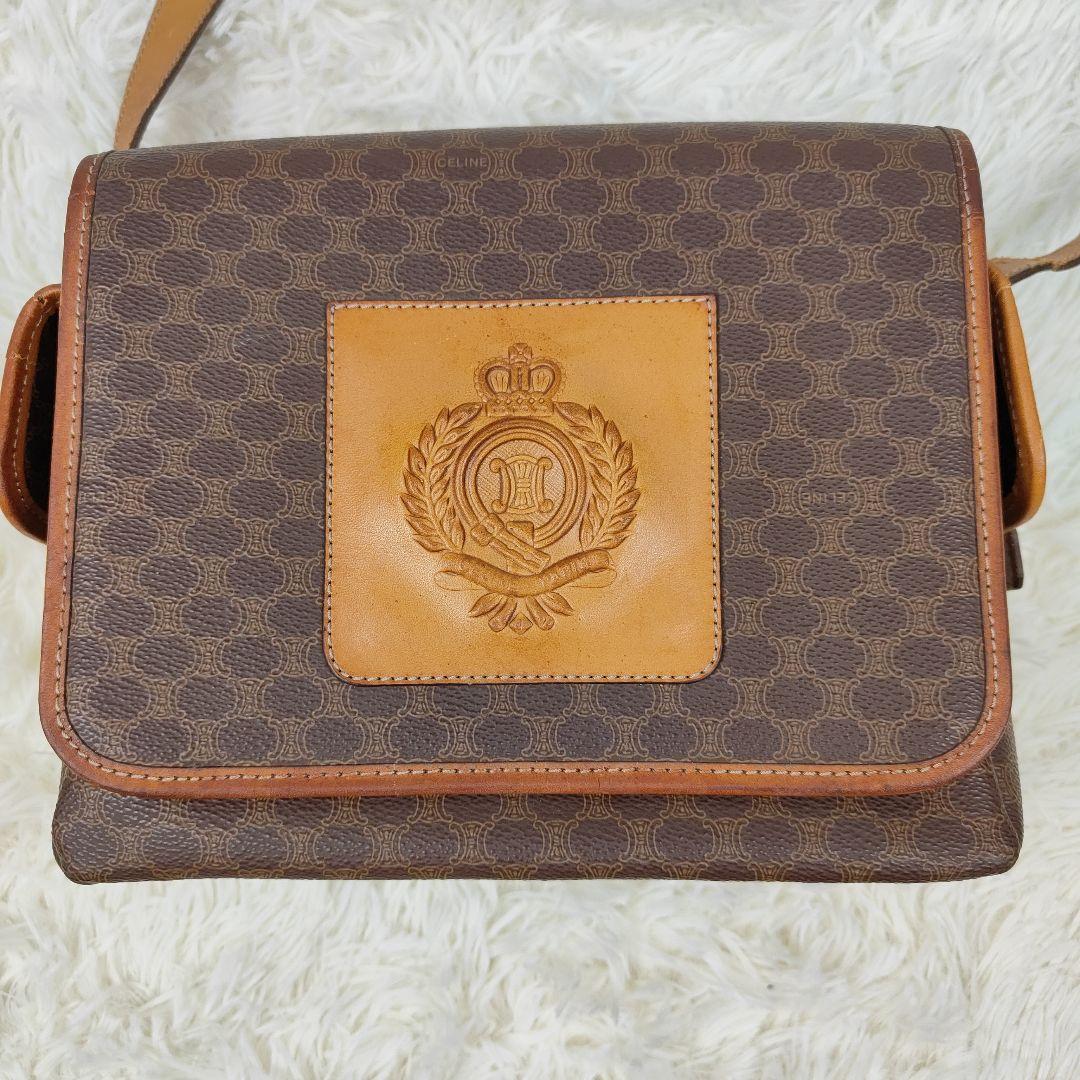 本日限定価格　セリーヌ　ショルダーバッグ　ボックス型　マカダム　トリオンフ