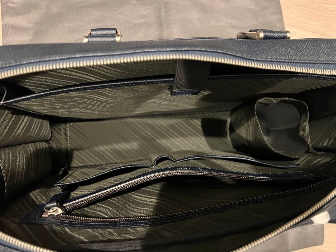 【新品同様】FUJITAKA ネイビー ビジネスバッグ