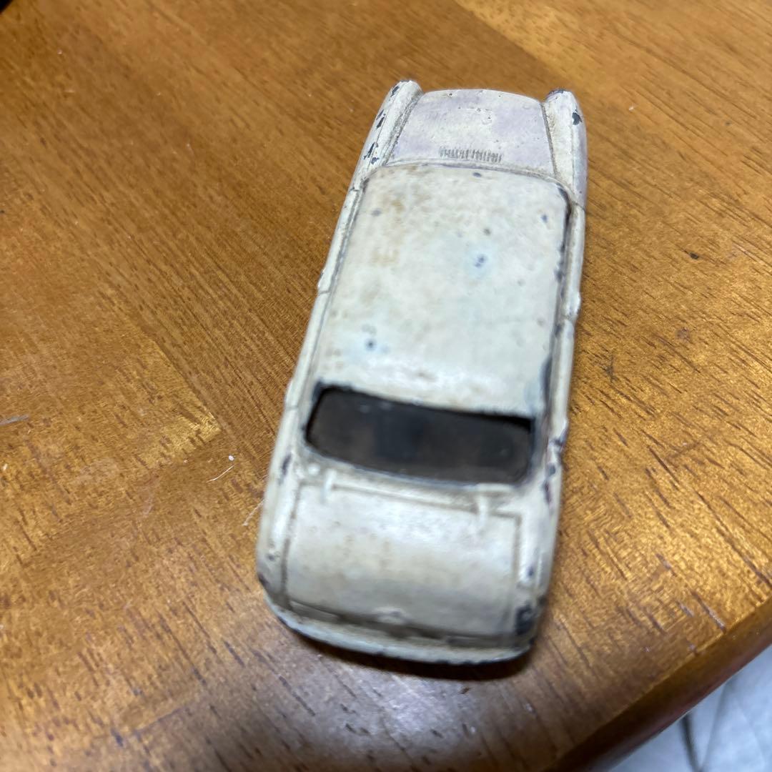 ダットサンブルーバード