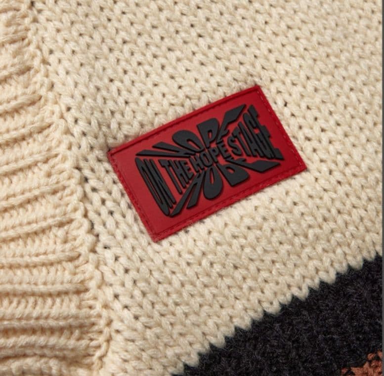 アイドル HOPE ON THE STAGE Cowichan Cardigan