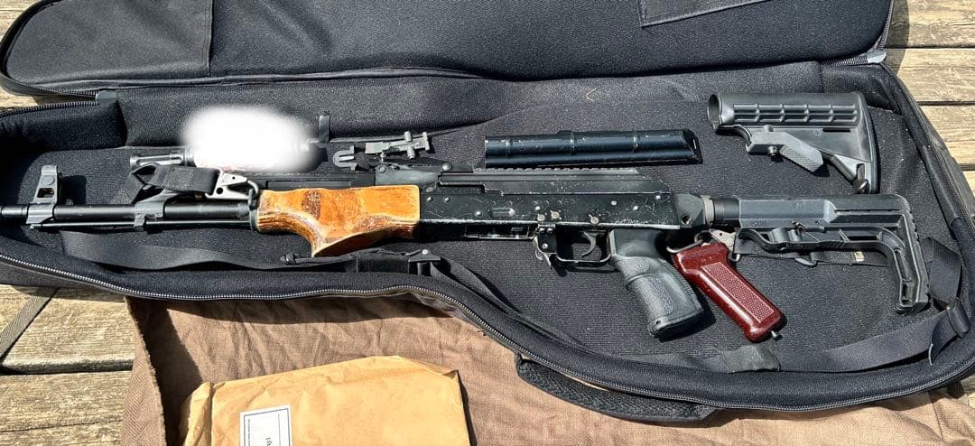 東京マルイ　AKM GBB 外装カスタム　マガジン4本