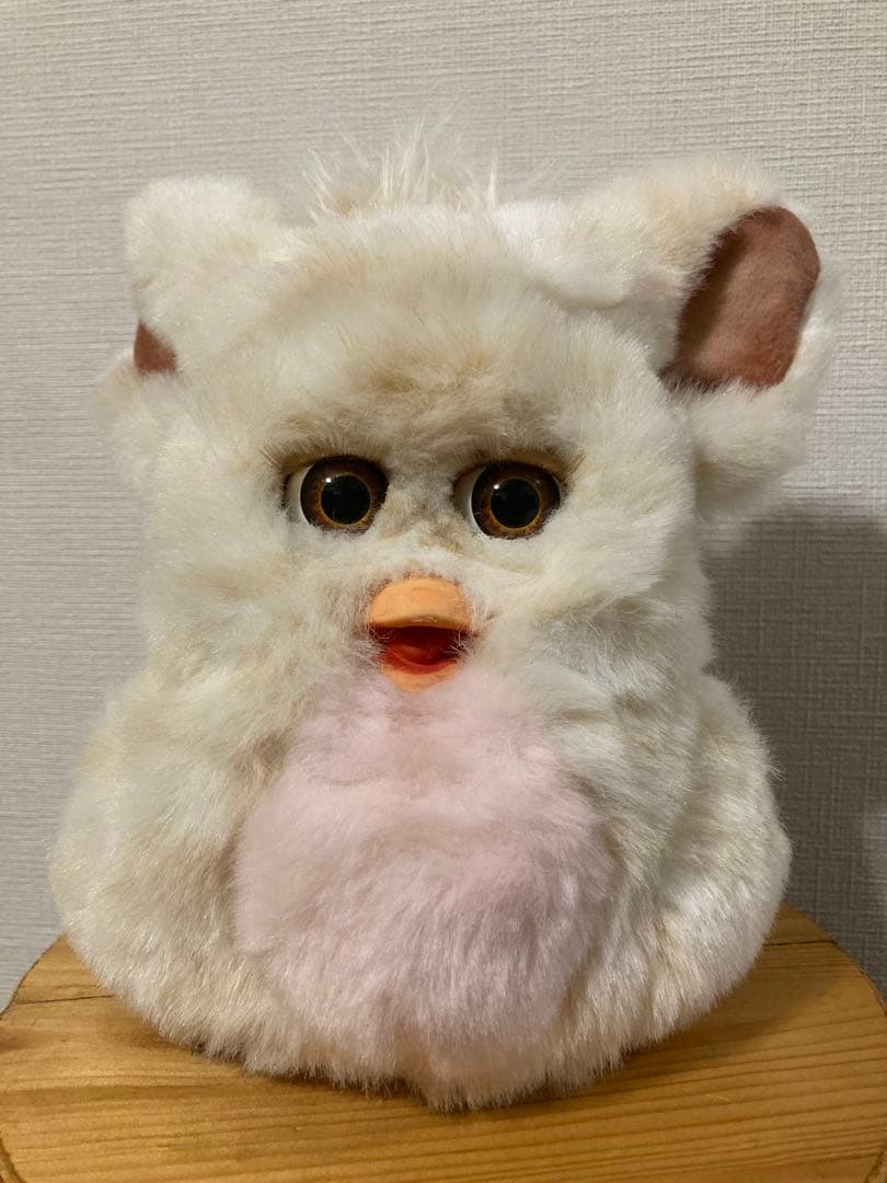 ファービー2 キャラメルシロップ ベージュ×茶目 英語版