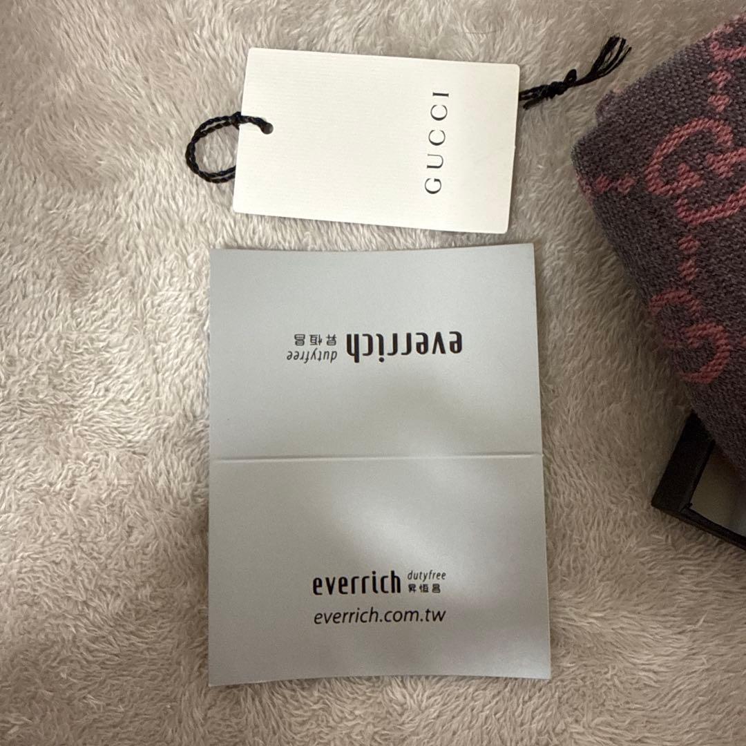 GUCCI GGロゴ柄マフラー ピンク/グレー - メルカリ