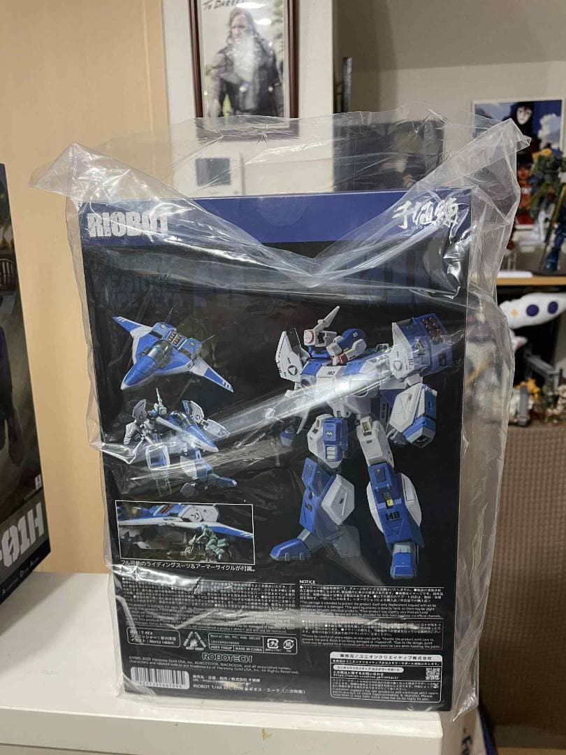 RIOBOT1/48トレッドと AFC-01H レギオス・エータ モスピーダ