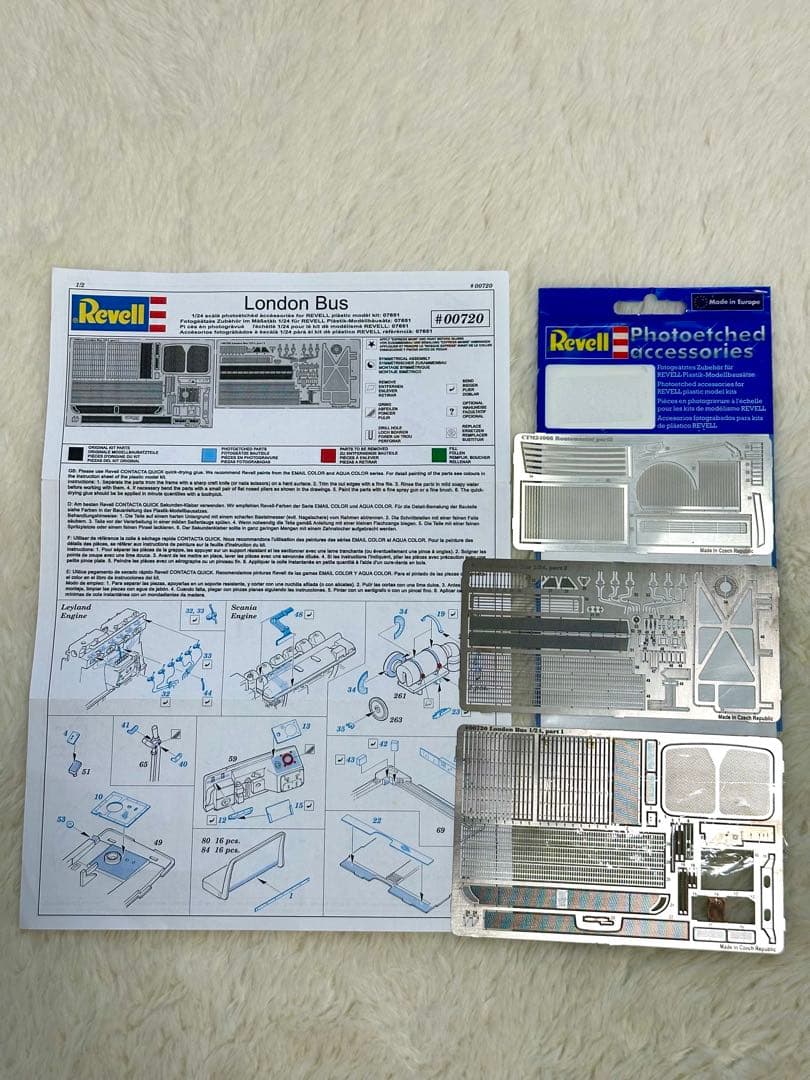 ドイツレベル　ロンドンバス　1/24 プラモデル　別売りエッチングパーツ付き