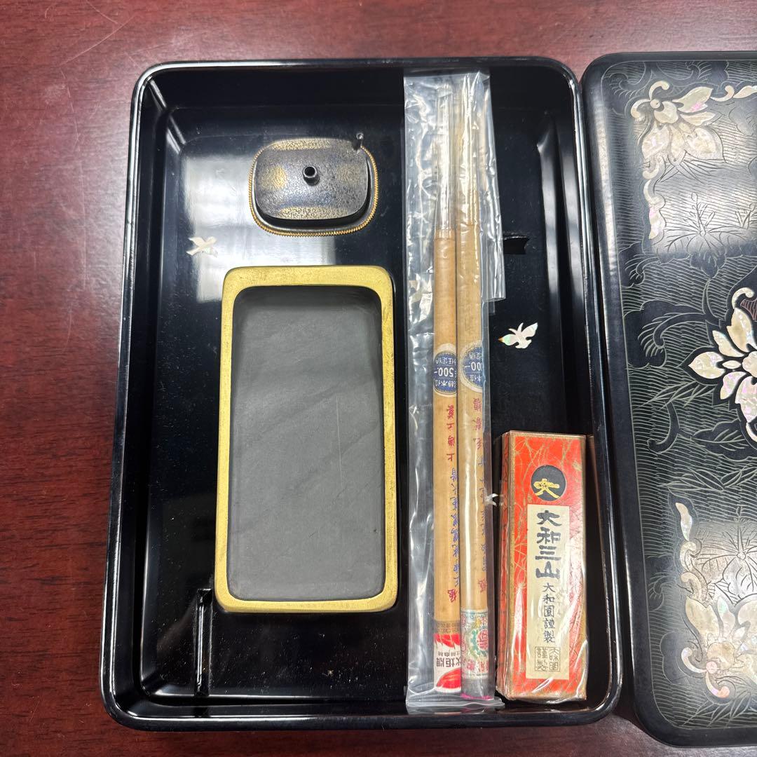 螺鈿細工・書道具セット・H7.5×W32×D23.5cm硯箱習字道具! □！□螺鈿