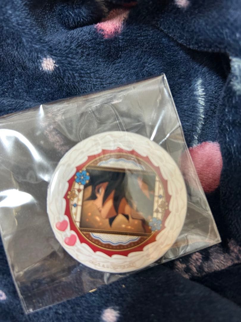 鬼滅の刃 プリロール 缶バッジ 冨岡義勇 - メルカリ