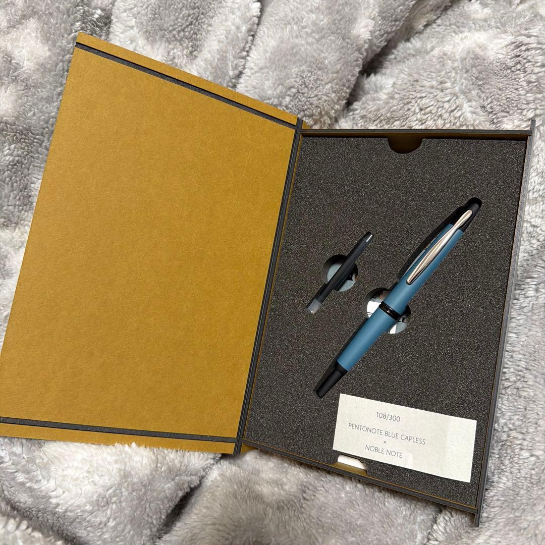 Pentonote Blue Capless 万年筆 限定版ノート付き