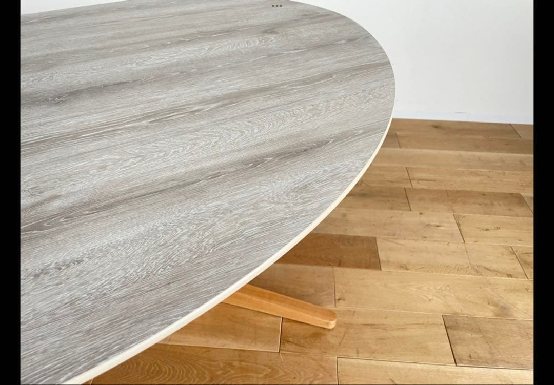 【送料無料】ミラージュ豆型テーブル メラミン材 140cm パブリックオーク色