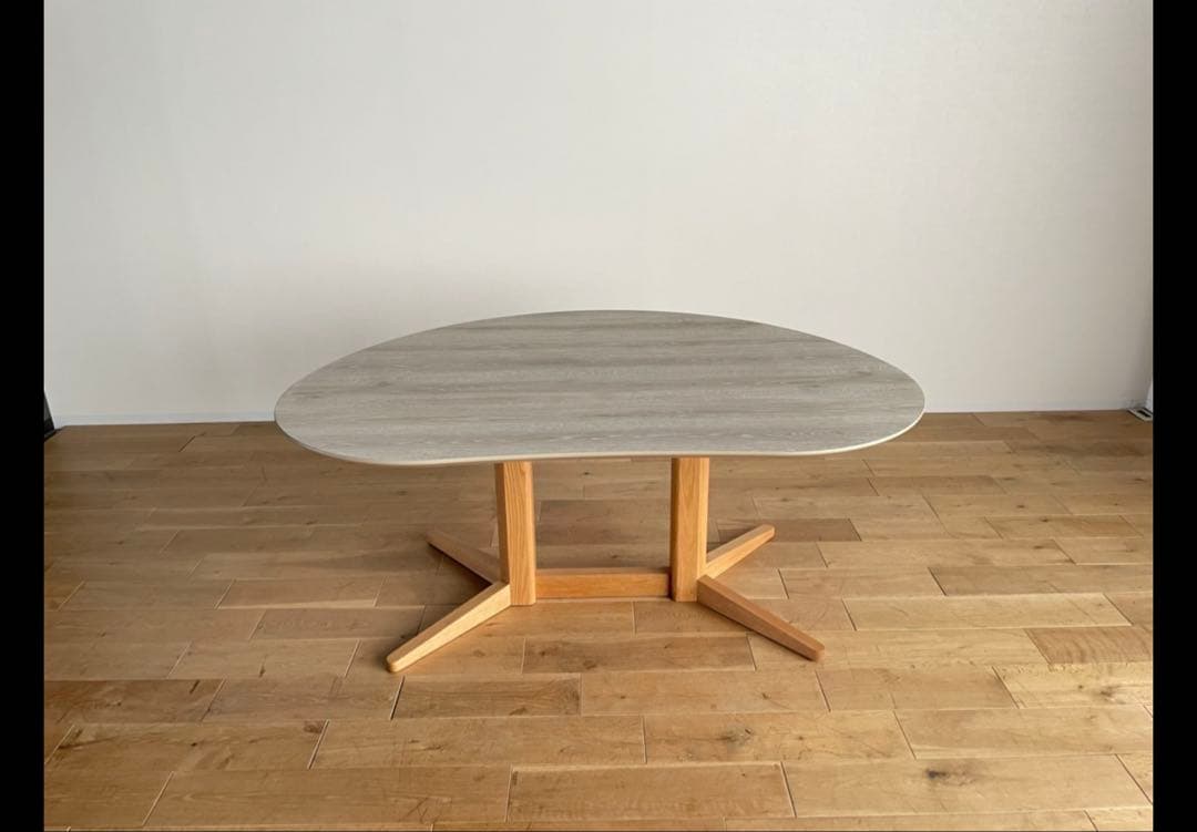 【送料無料】ミラージュ豆型テーブル メラミン材 140cm パブリックオーク色