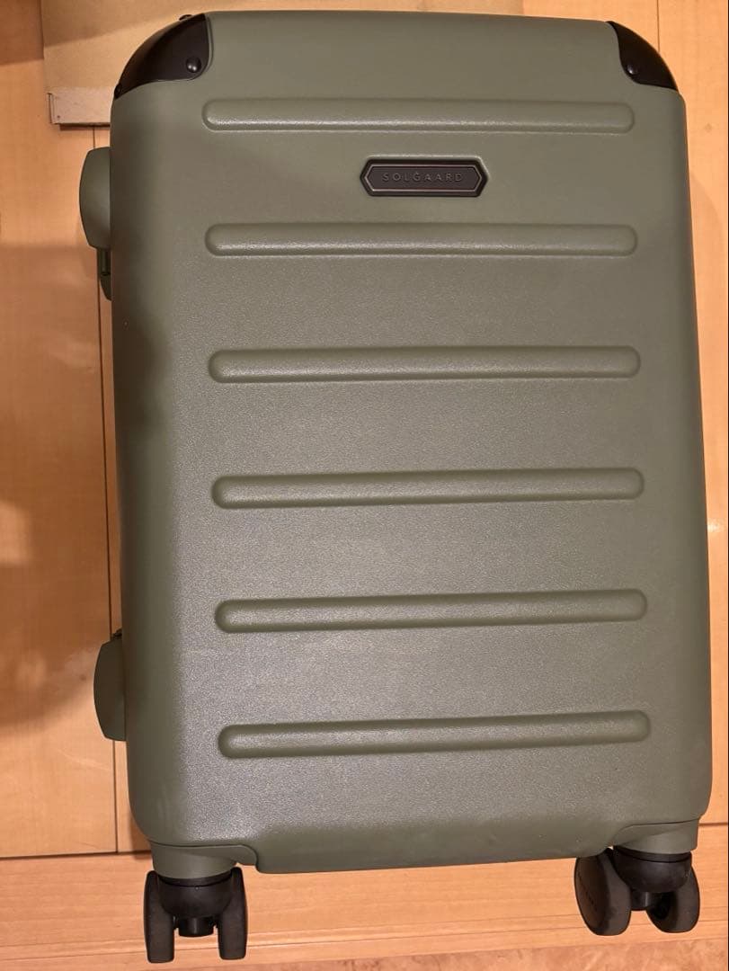 SOLGAARD クローゼット型スーツケース オリーブグリーン