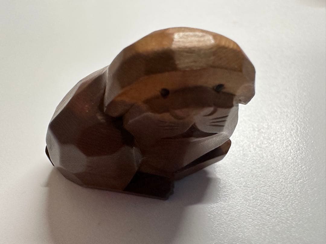 犬の根付(netsuke) 多面体　木製　江戸時代 犬の根付(netsuke) 多面体 木製 江戸時代