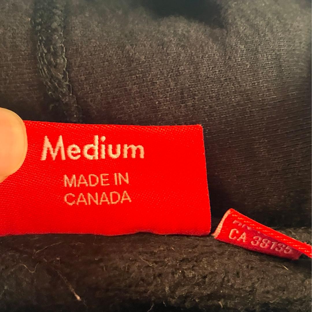 Supreme パーカー　ブラック