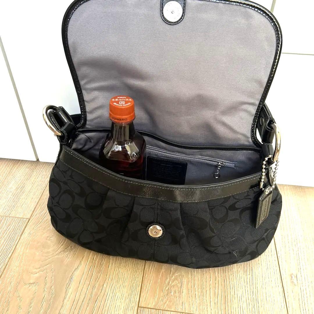 【送料込み】coach コーチ ショルダーバッグ