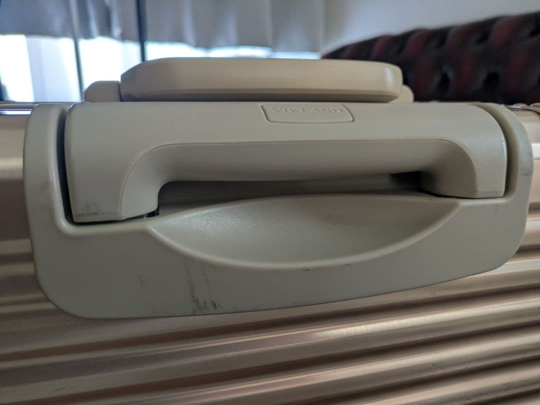 ☆値下げ☆LANZZOランツォアルミ34L スーツケースゴールド