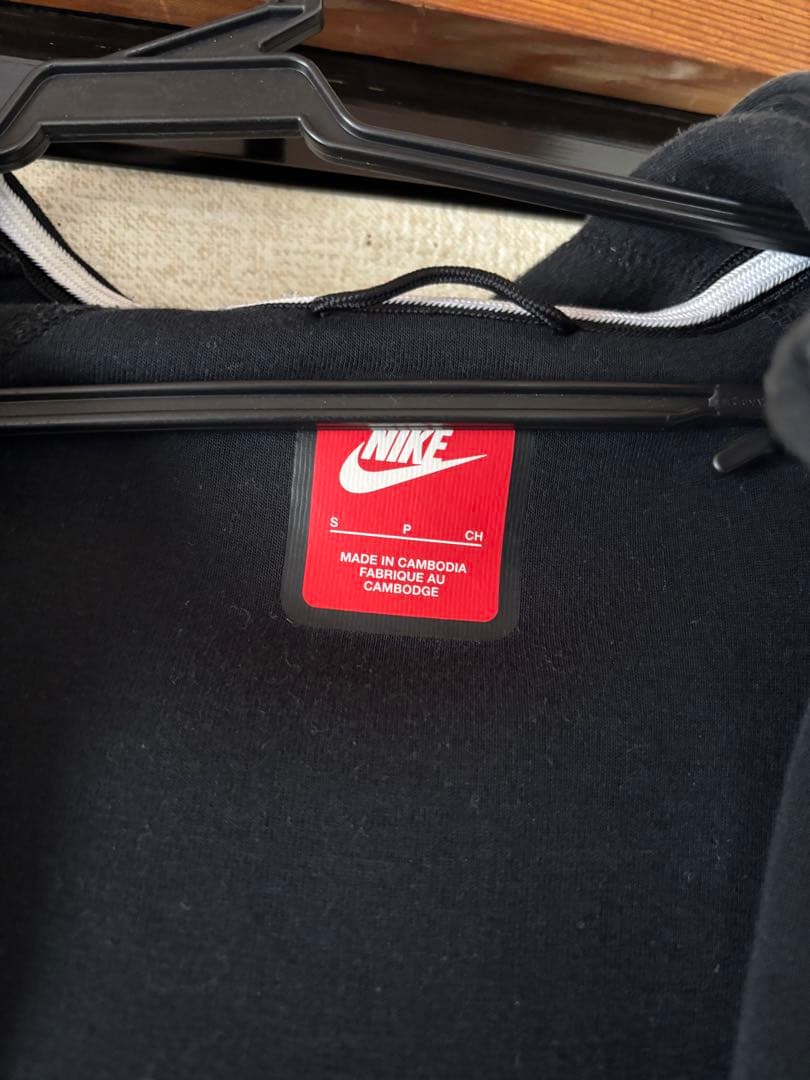 NIKE テックフリース S