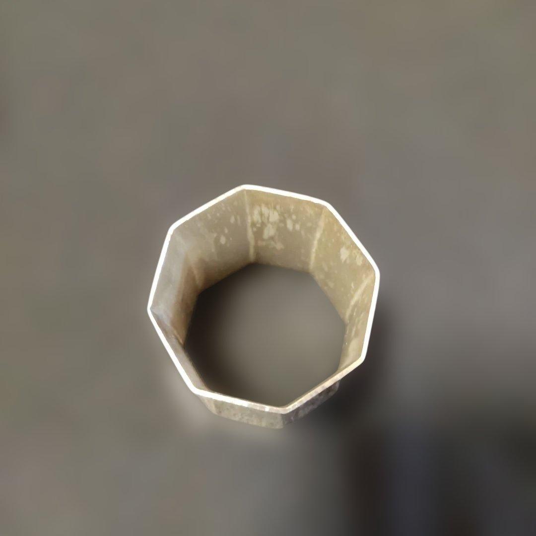 南鐐八角蓋置き。竹影堂。銀製品。 銀杏、いちょう。約70g。茶道具