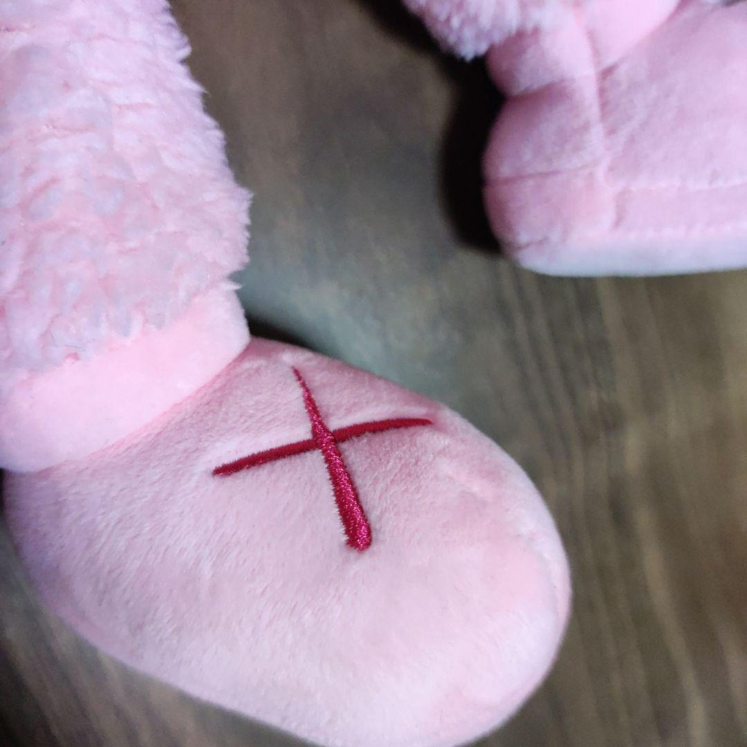kaws bff pink　新品　世界3000体限定