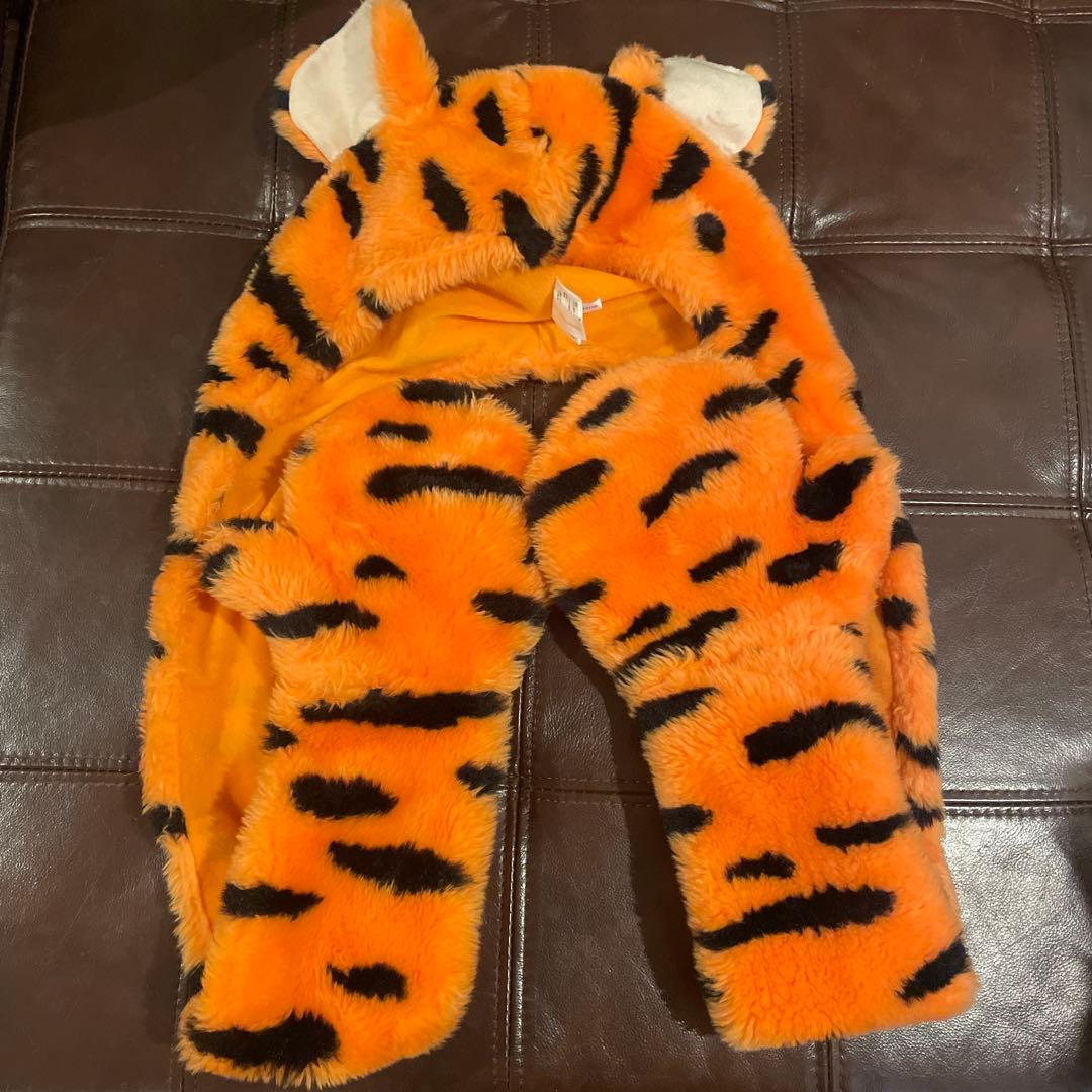 ディスニーリゾート ティガー マフラーキャップ - メルカリ