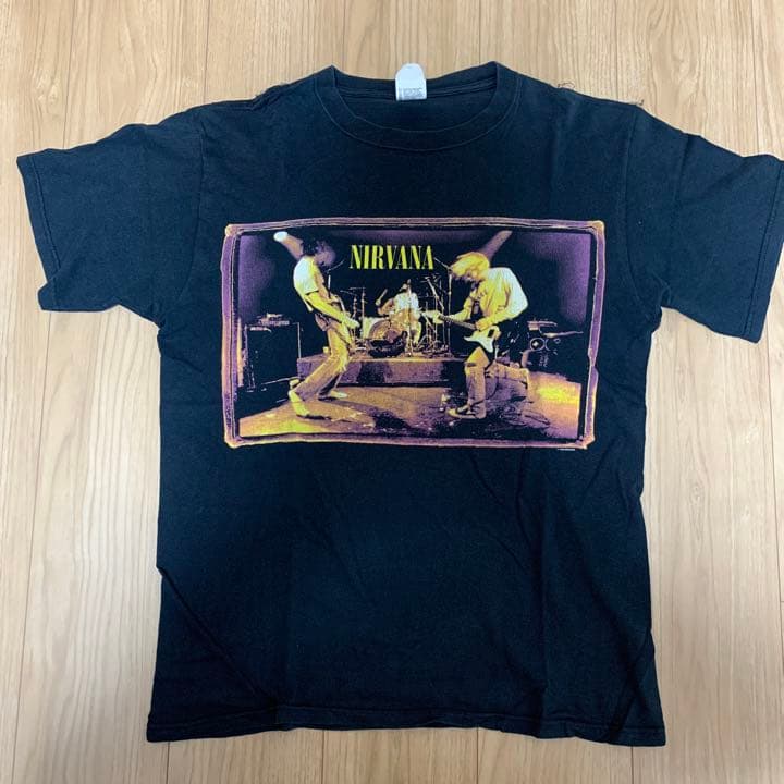 Nirvana ニルヴァーナ tシャツ コムドットやまと着用 - メルカリ