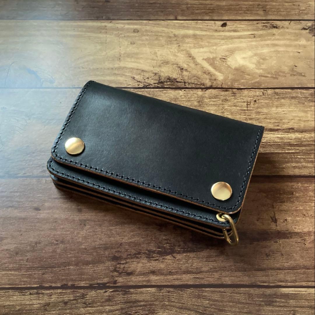 【お札を折らずに収納】国産ステアハイド トラッカーウォレット150（ミドル）3層