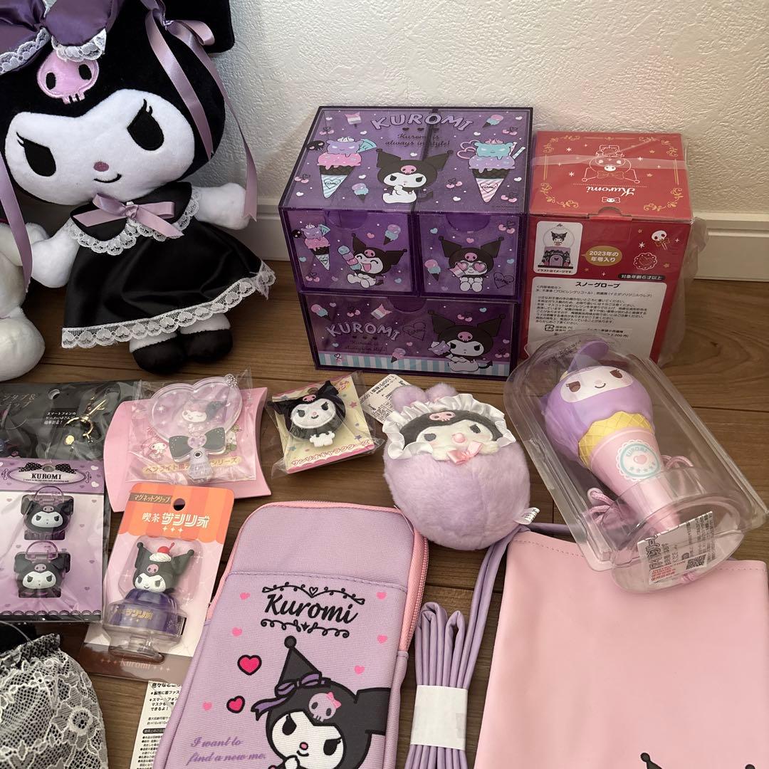 Kuromi ぬいぐるみ・グッズセット クロミ特集｜サンリオオンライン