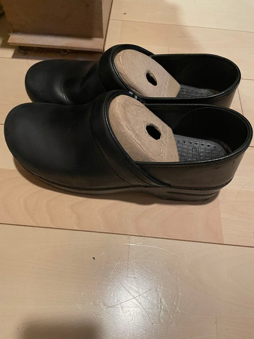 靴 dansko Professional Oiled Black 41