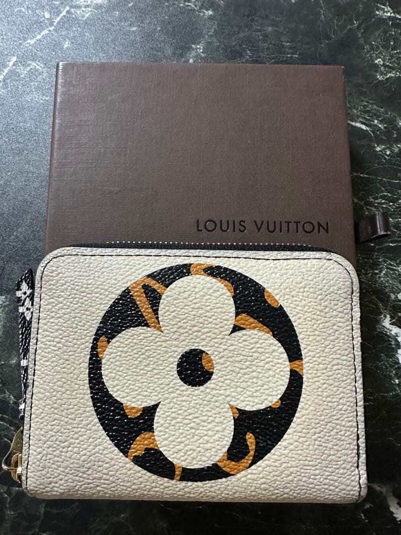 本日限定値下げ！ ルイヴィトン ジャイアント モノグラム ジッピーパース