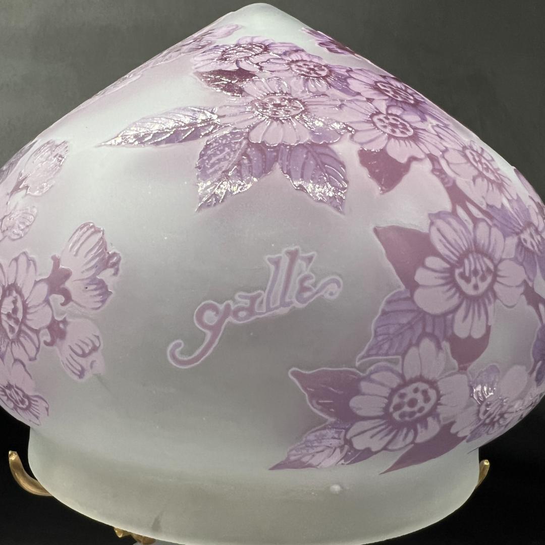 名品金工根付 朧銀地 四分一地 花丸高彫象嵌 根付 幕末明治 鉄地象嵌