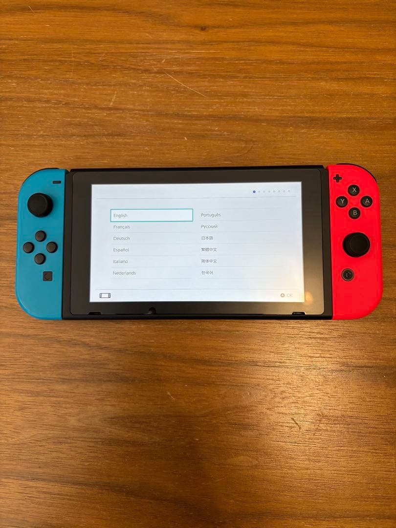 【Riiin】Nintendo Switch 赤/青 本体＋付属品