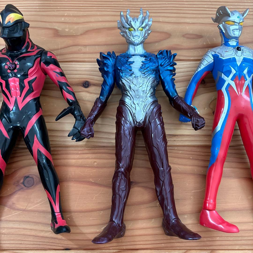 ウルトラマン　サウンドアクションフィギュア　3点セット