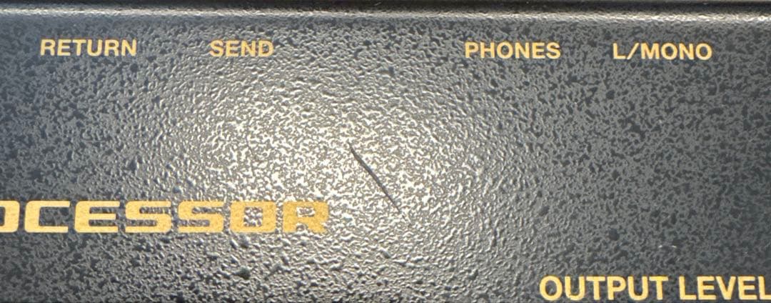 一部動作不良】 BOSS GT-100 エフェクトプロセッサー