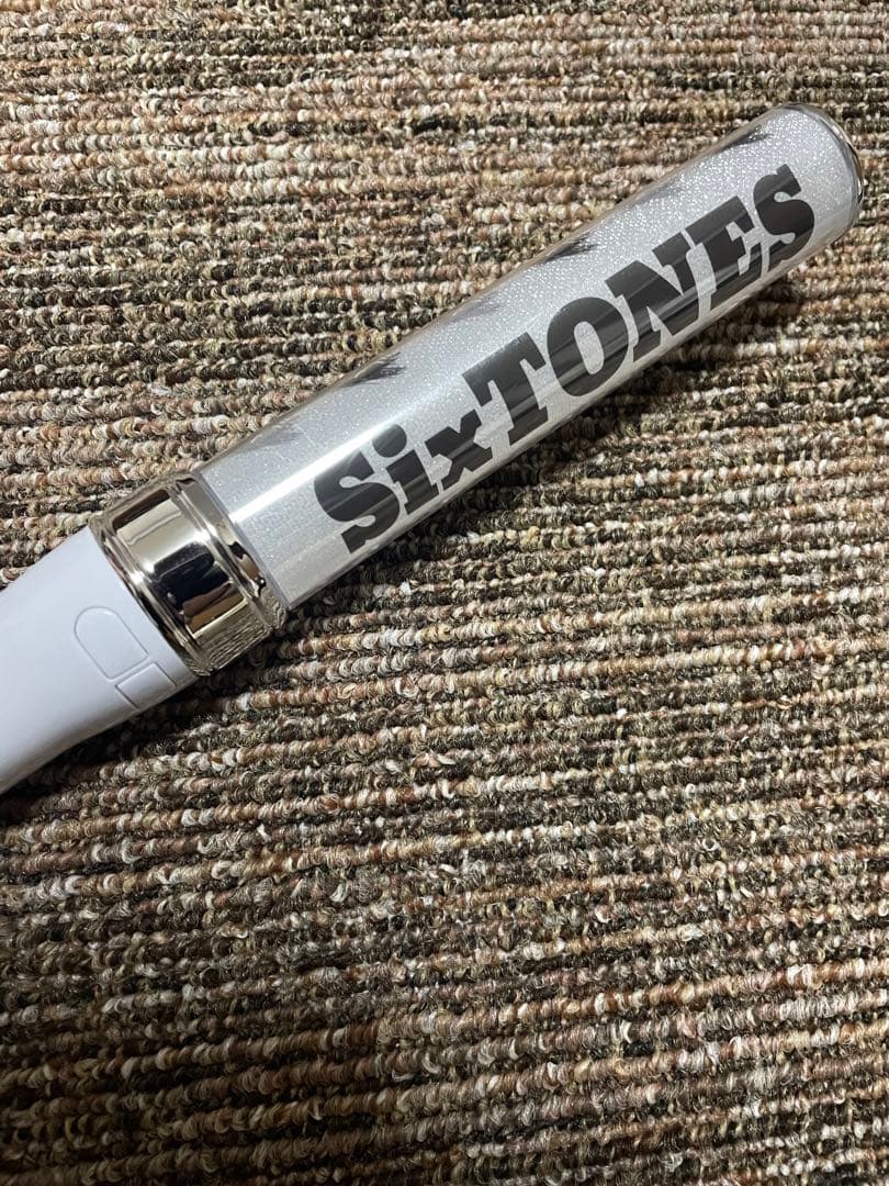 SixTONESチェンエラペンライト