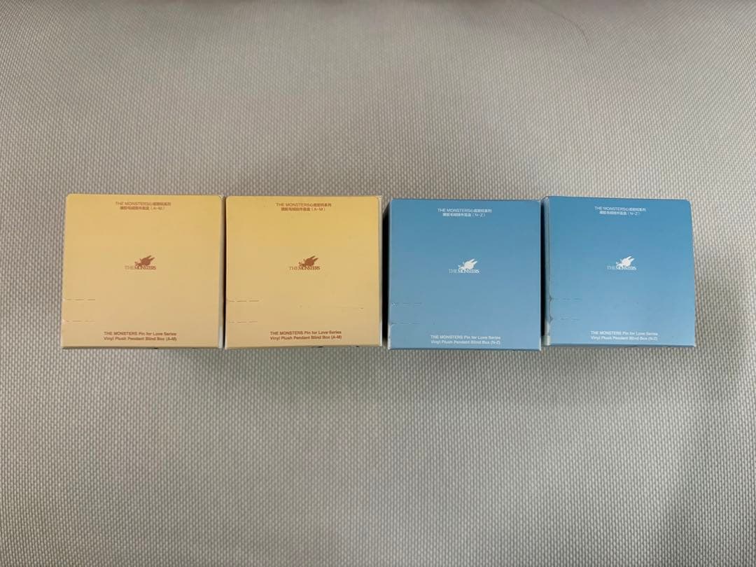 ラブブ　Labubu pin for love 未開封　4箱