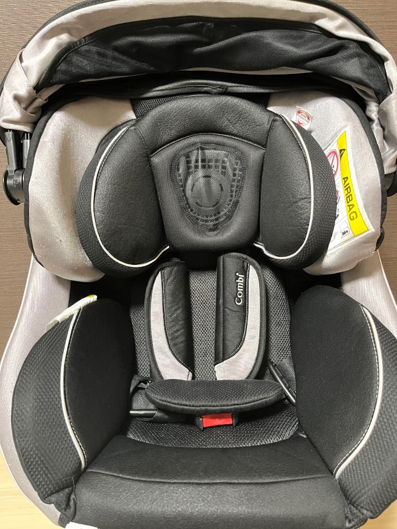 美品　Combi 上位モデル ネルーム NC-570 チャイルドシート