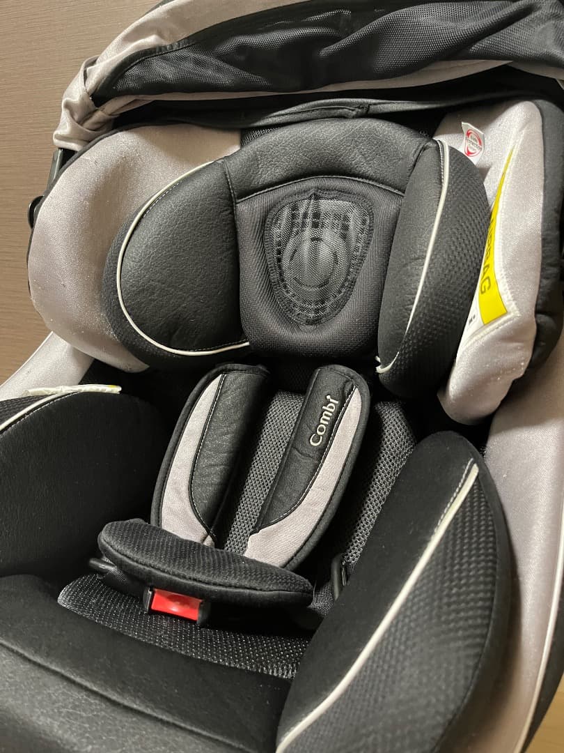 美品　Combi 上位モデル ネルーム NC-570 チャイルドシート