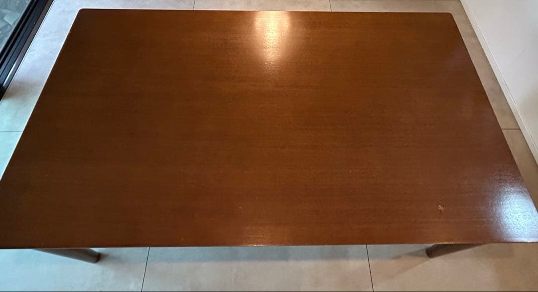 カリモク60+ ダイニングテーブル ウォルナット　送料込み