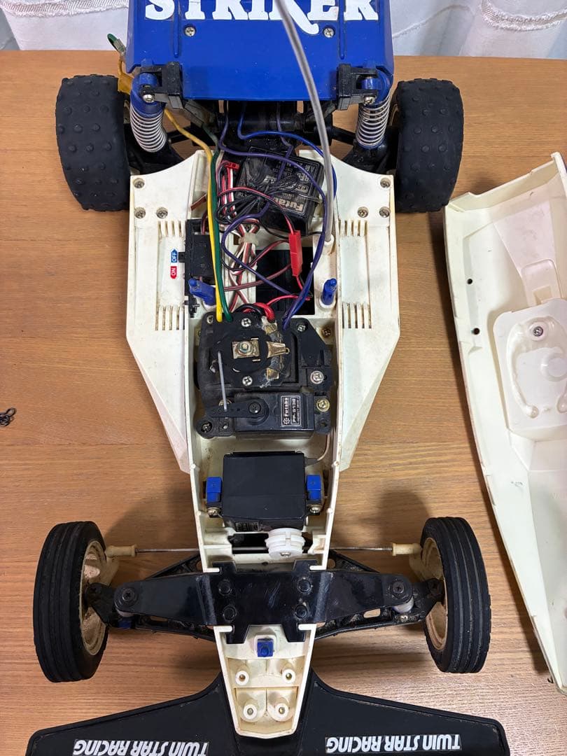 TAMIYA STRIKER 1/10 オフロードバギー