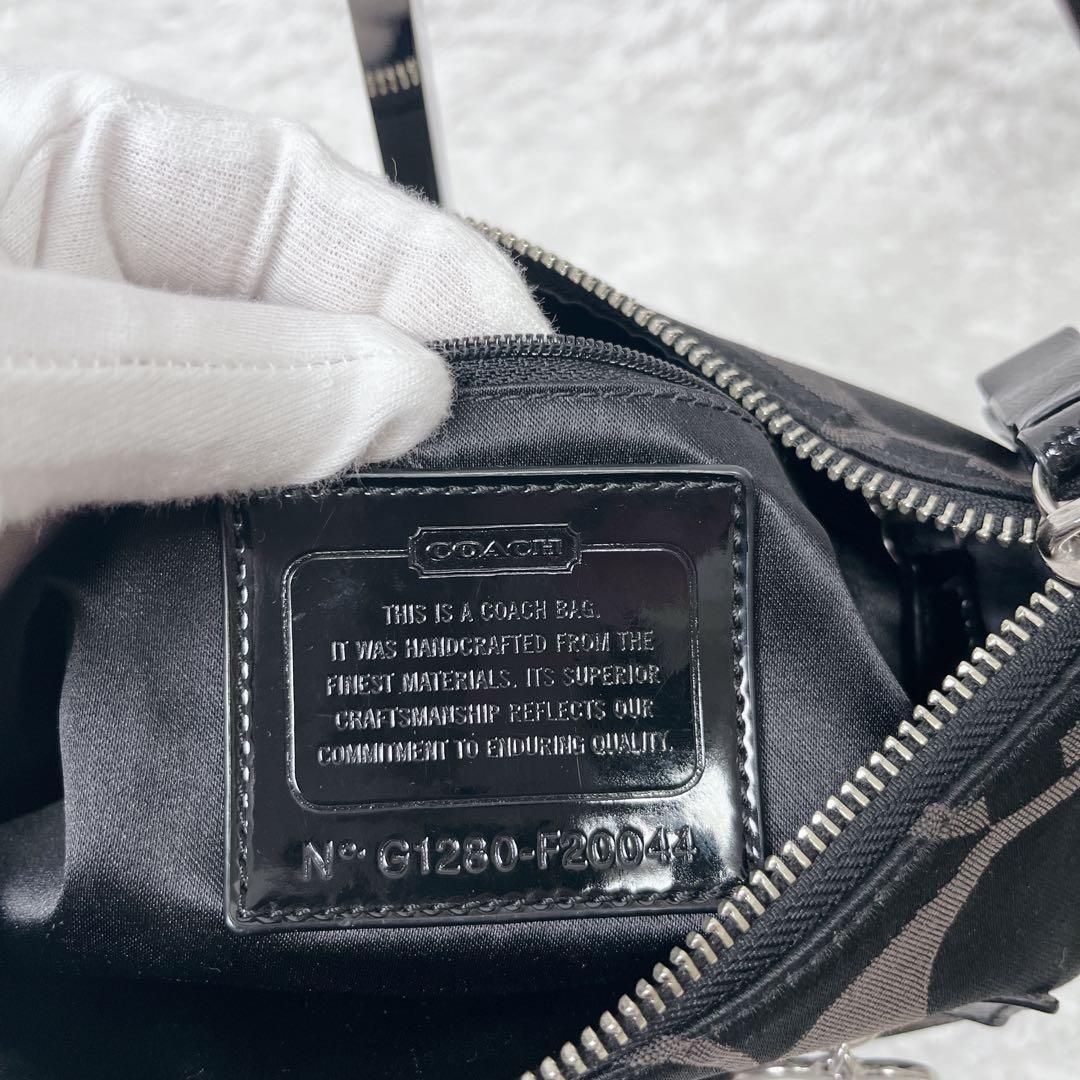 コーチ　2way ショルダーバッグ F20044 ブラック ハートチャーム