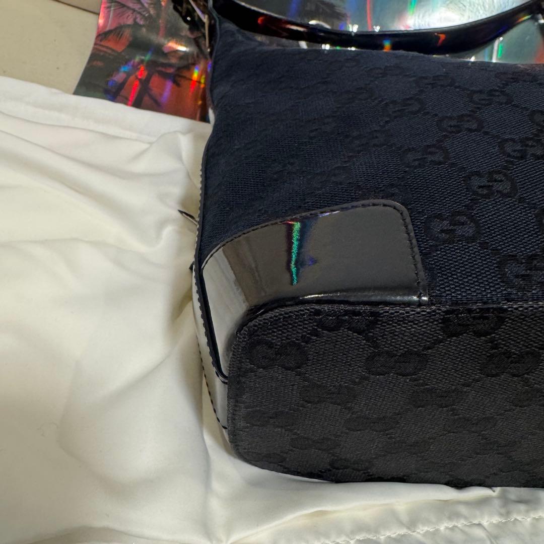 GUCCI ブラック GGパターン ハンドバッグ