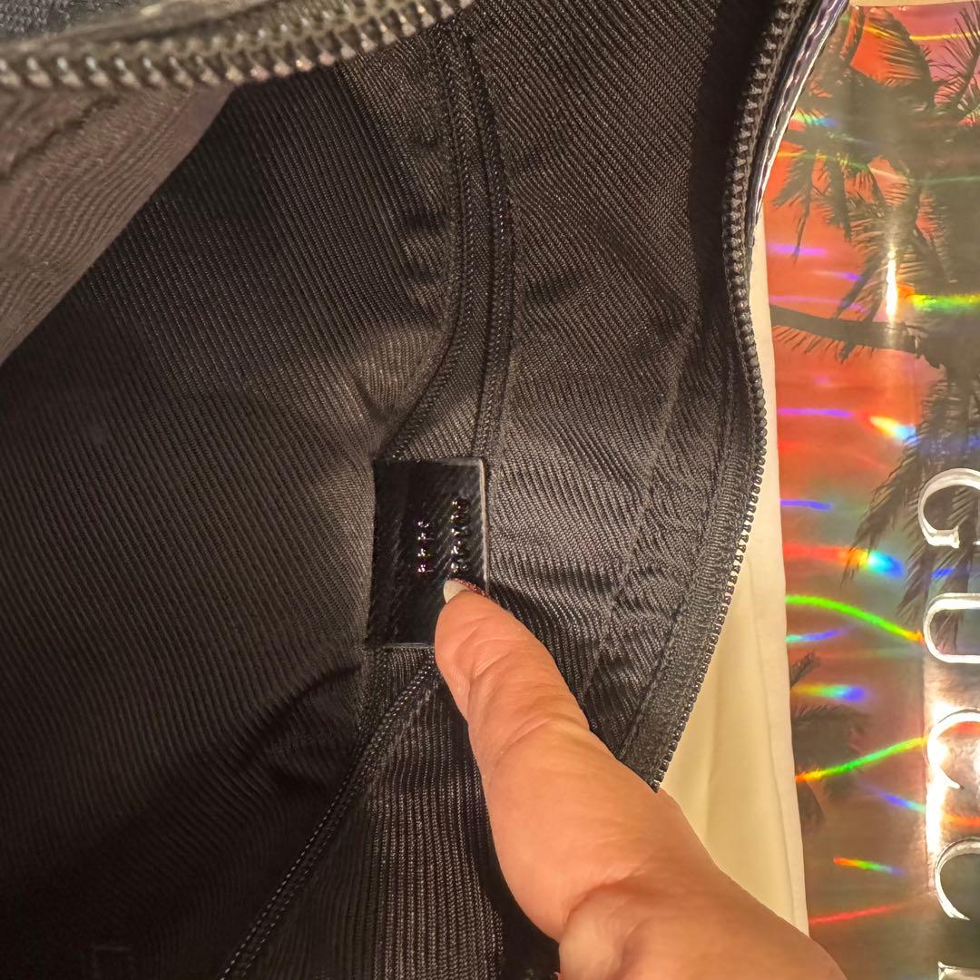 GUCCI ブラック GGパターン ハンドバッグ