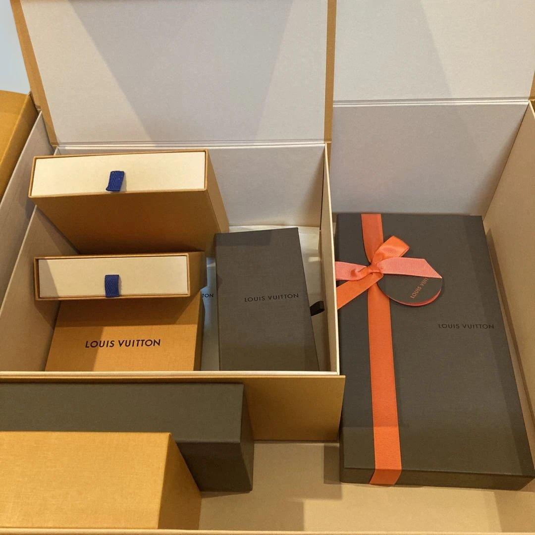 LOUIS VUITTON ギフト箱 セット - メルカリ