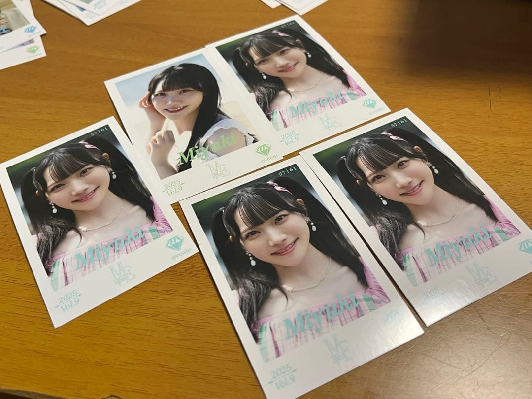 ノイミー 本田珠由記 ミニフォト - メルカリ