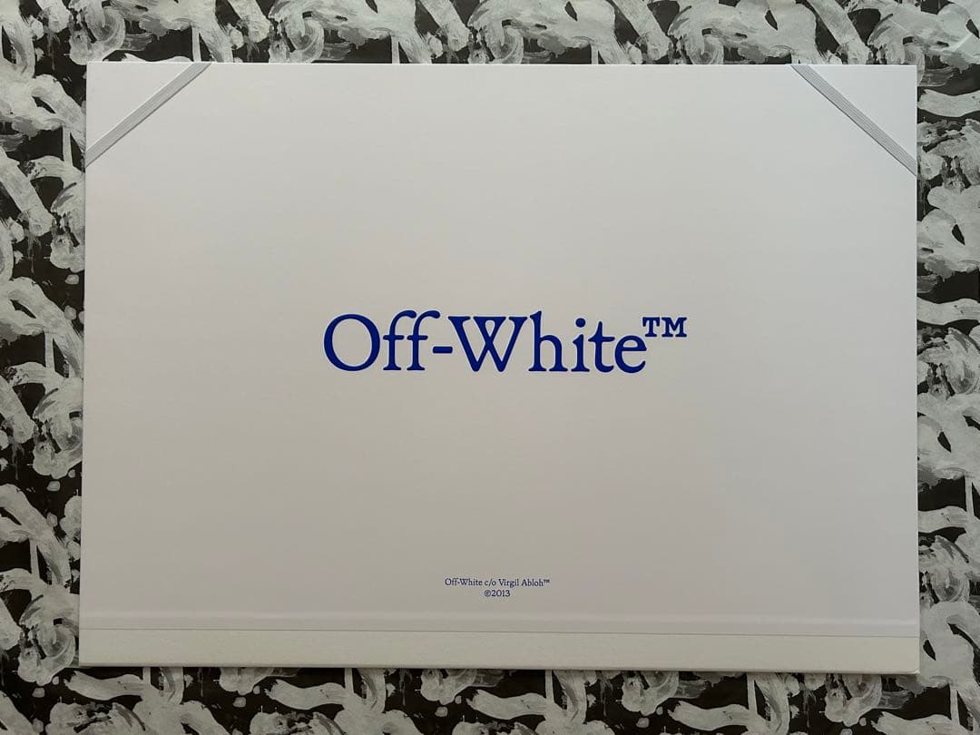 う*ん様 Off-White VirgilAbloh 150枚限定 ナンバリング