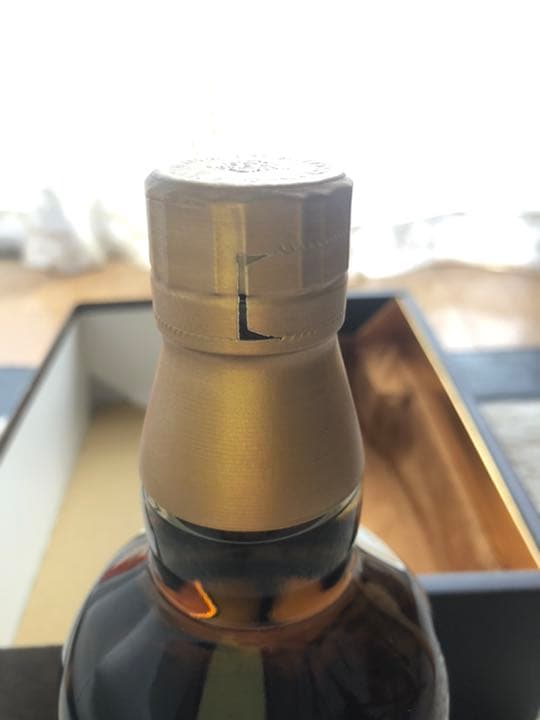 s-110 SUNTORY 響 ゴールドラベル 750ml ギフトボックス入り s-110