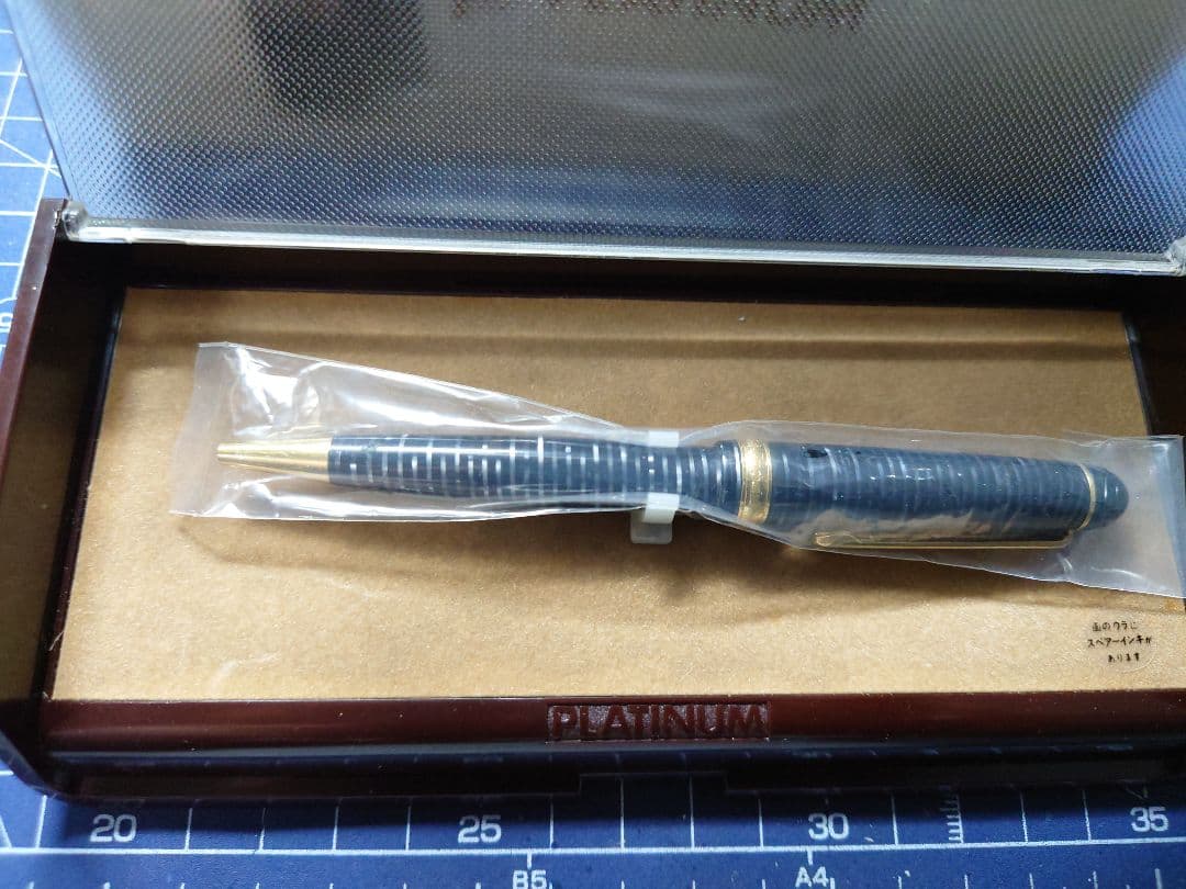 プラチナ万年筆 #3776セルロイド クロリング ボールペン デッドストック品 プラチナ万年筆 #3776セルロイド クロリング ボールペン デッドストック品
