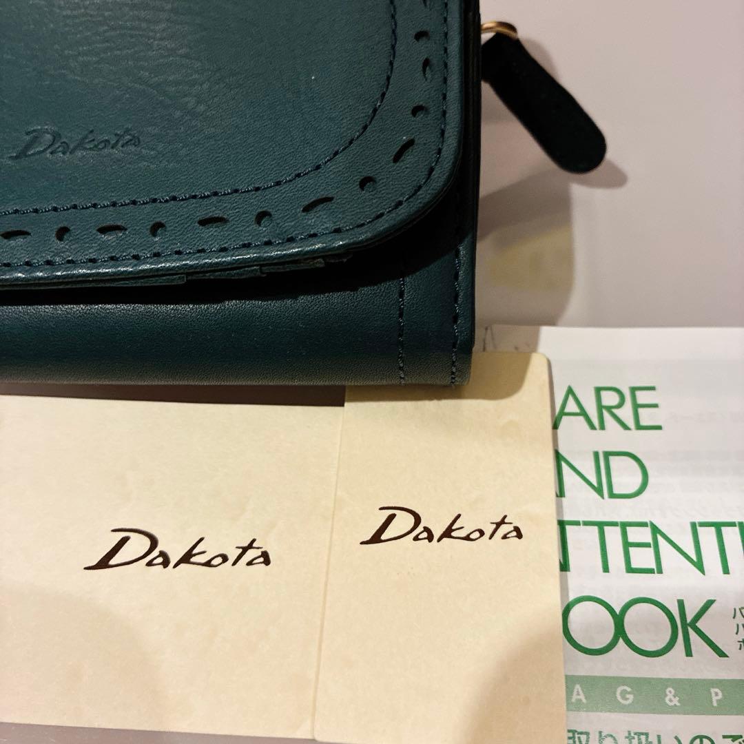 新品 正規品 ダコタ Dakota アペーゴ 二つ折り財布 ネイビー