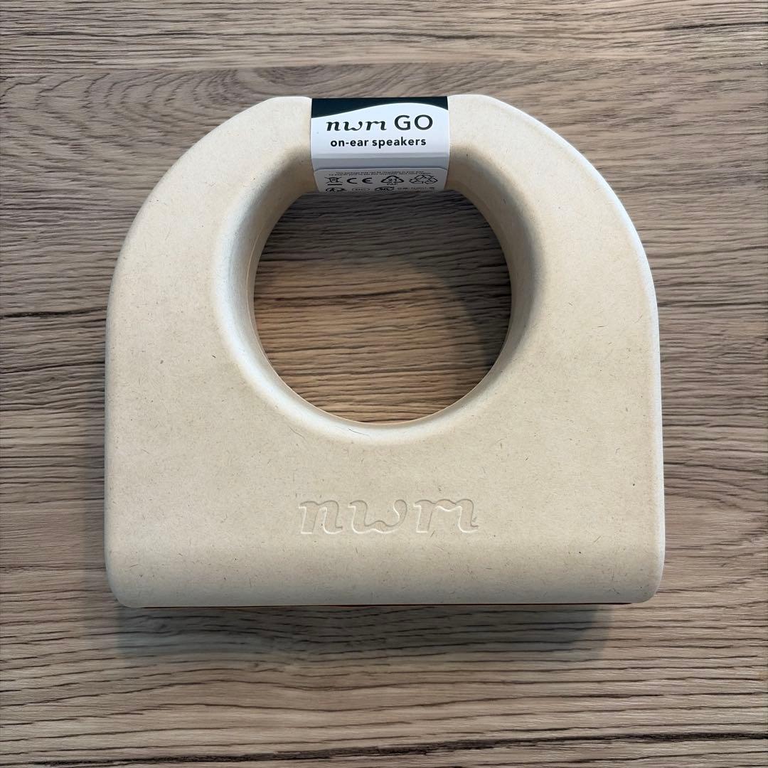 オープンイヤー型 ネックバンドワイヤレス 耳スピーカー nwm GO - メルカリ