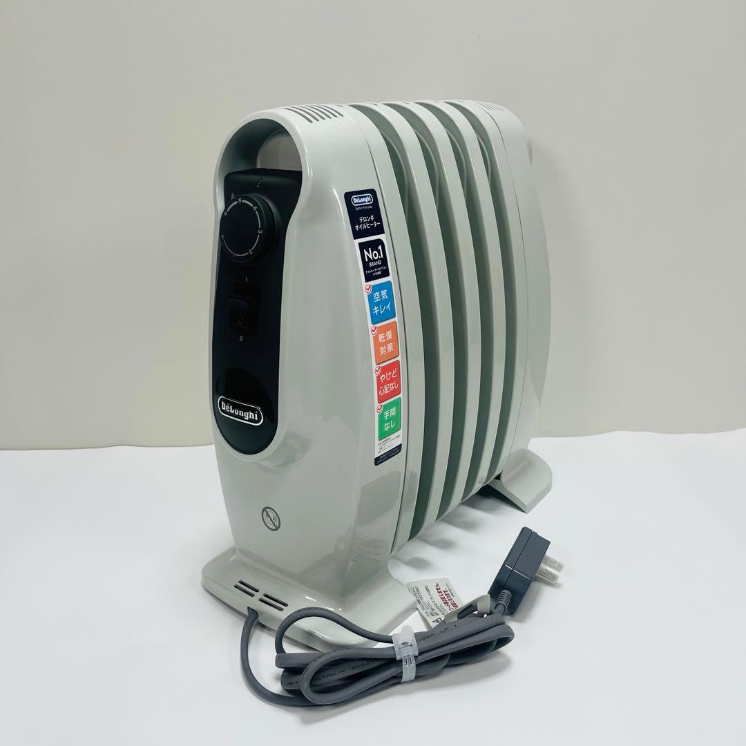 DeLonghi デロンギオイルヒーター コンパクトRHJ01A0505-DW - メルカリ